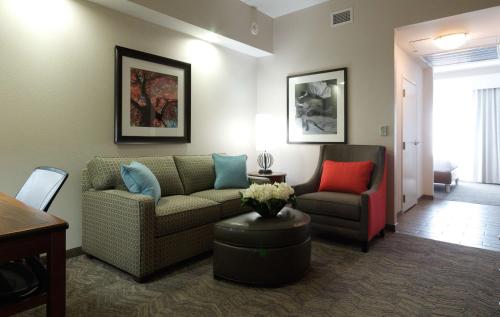 Hilton Garden Inn Hickory, NC Room Type - One-Bedroom King Suite - Hearing Access