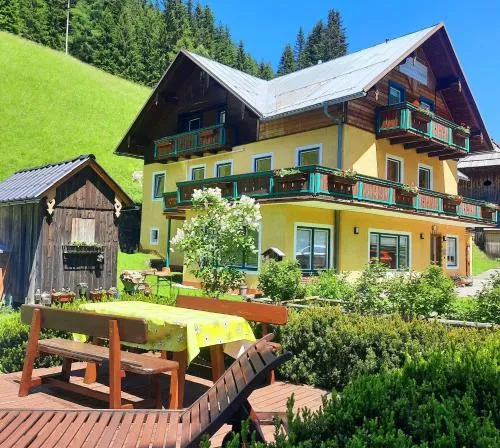 Appartements Schiffer Innerkrems in Innerkrems, Österreich