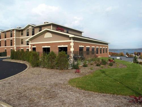 Hampton Inn & Suites Petoskey