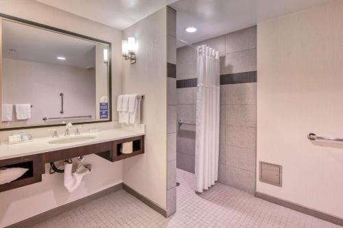 Hilton Garden Inn Irvine/Orange County Airport