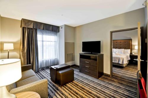 Homewood Suites by Hilton Cincinnati/West Chester