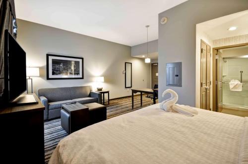 Homewood Suites by Hilton Cincinnati/West Chester