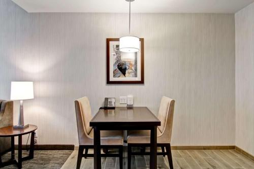 Homewood Suites By Hilton Clifton Park - image 12