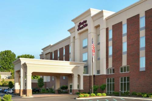 Hampton Inn and Suites Parkersburg Downtown