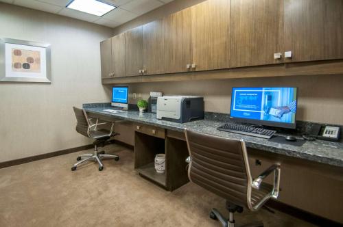 Hampton Inn Hernando MS - image 6