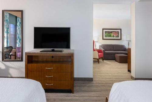 Hilton Garden Inn Roanoke