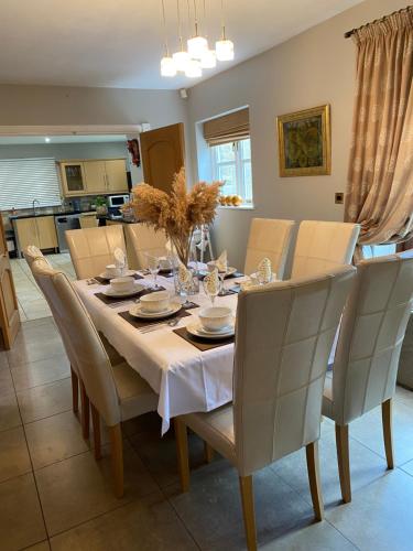 Seadmed, Alnside Lodge near Alnmouth with hot tub in Lesbury