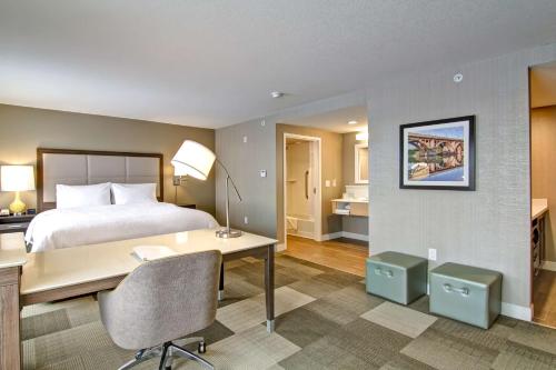 Hampton Inn & Suites by Hilton Saskatoon Airport