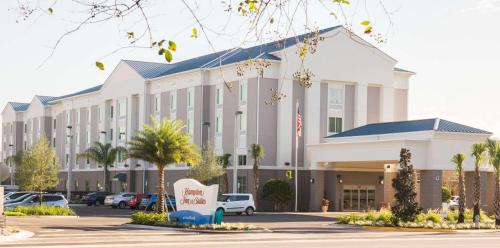 Hampton Inn & Suites Orlando near SeaWorld