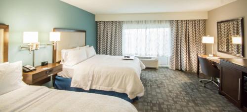 Hampton Inn & Suites Orlando near SeaWorld