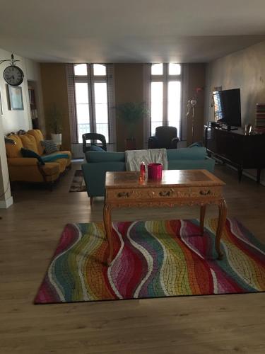Appartement hyper centre-ville - Location saisonnière - Perpignan