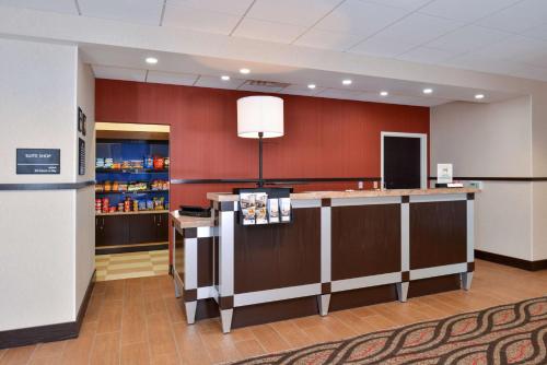 Hampton Inn & Suites California University-Pittsburgh