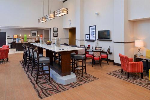 Hampton Inn & Suites California University-Pittsburgh in Coal Center, USA