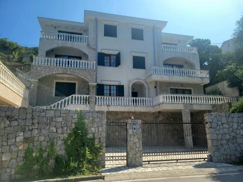 Villa Chantal in Kotor