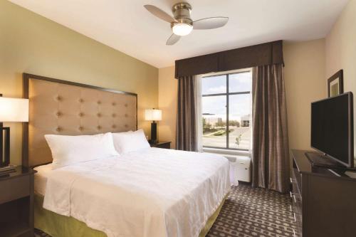 Homewood Suites by Hilton West Des Moines/SW Mall Area