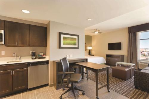 Homewood Suites by Hilton West Des Moines/SW Mall Area