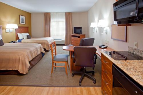 Candlewood Suites League City, an IHG Hotel