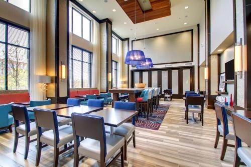 Hampton Inn & Suites Greenville Airport in Greenville, USA