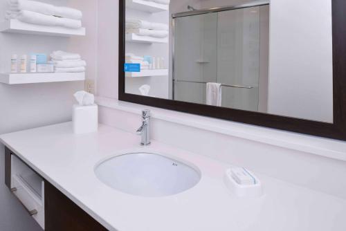 Hampton Inn Pittsburgh - Wexford - Cranberry South - image 10
