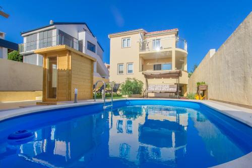 Vila Marula, Sevid