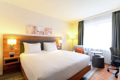 Hilton Garden Inn Brussels City Centre - image 10