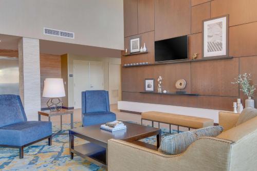 Hampton Inn By Hilton & Suites Los Angeles - Glendale