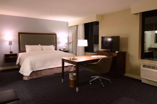 Hampton Inn & Suites Cazenovia, NY