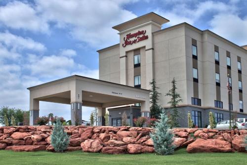 Hampton Inn & Suites Guthrie, OK