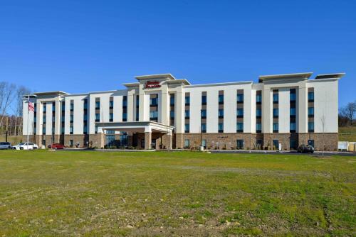 Hampton Inn & Suites Albany-East Greenbush, NY