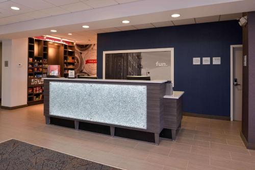 Hampton Inn & Suites Albany-East Greenbush, NY