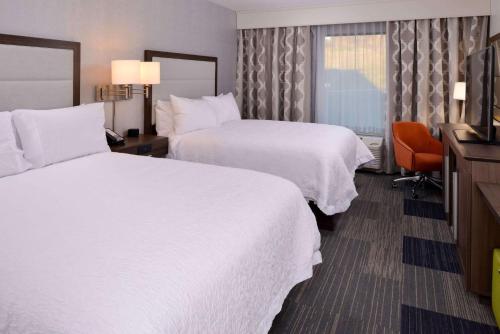 Hampton Inn & Suites Albany-East Greenbush, NY