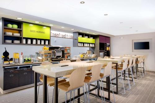 Home2 Suites By Hilton Chicago Schaumburg