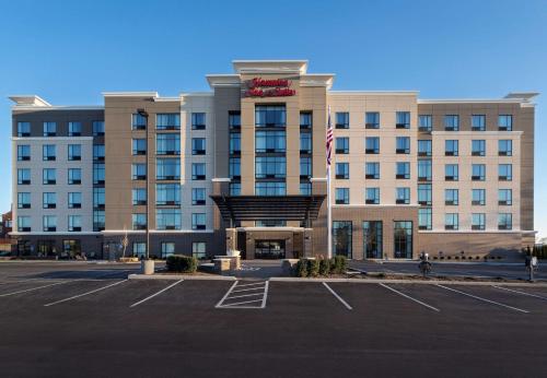 Hampton Inn By Hilton - Suites Newport-Cincinnati KY