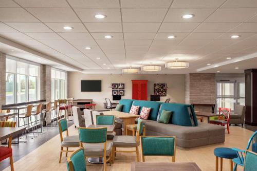 Home2 Suites by Hilton Woodbridge Potomac Mills