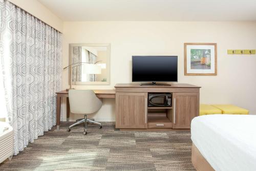 Hampton Inn & Suites Niles/Warren, OH