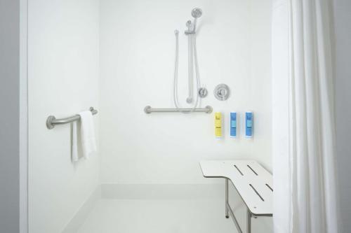 Tru By Hilton McDonough Tru By Hilton McDonough