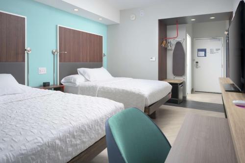 Tru By Hilton McDonough Tru By Hilton McDonough