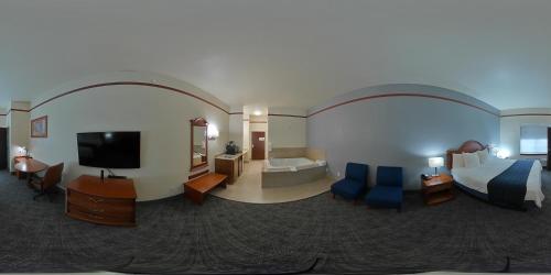 Superior King Suite