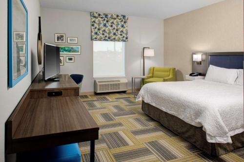 Hampton Inn By Hilton & Suites Syracuse North Airport Area