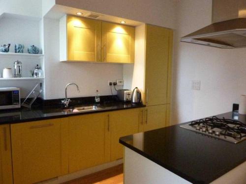 Moat House - Highland Club