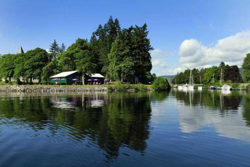 餐廳, Moat House - Highland Club in 奧古斯都堡市中心