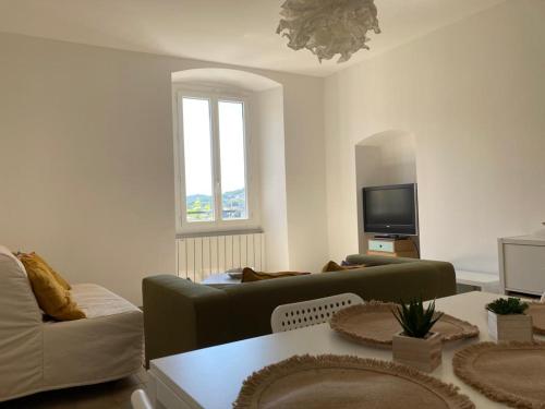 Joli appartement dans le centre ville de Corte - Location saisonnière - Corte