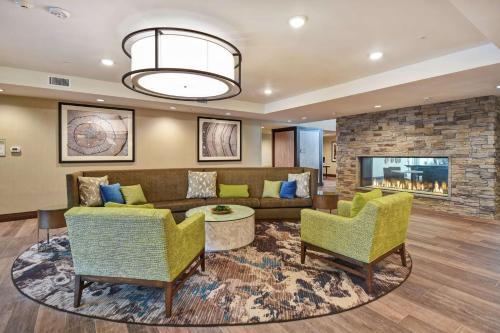 Homewood Suites by Hilton Pleasant Hill Concord