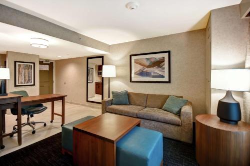 Homewood Suites by Hilton Pleasant Hill Concord