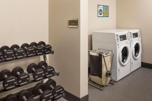 Home2 Suites By Hilton Mishawaka South Bend - image 13