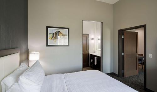 Homewood Suites By Hilton Topeka