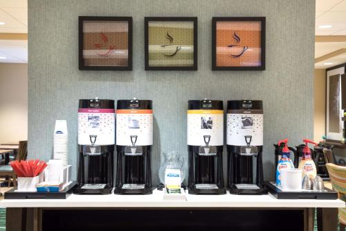 Hampton Inn & Suites Big Rapids, Mi Hampton Inn & Suites Big Rapids, Mi