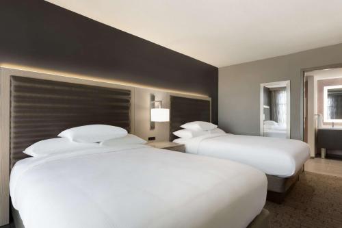 Embassy Suites by Hilton Charlotte Uptown