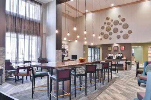 Hampton Inn and Suites Altoona-Des Moines by Hilton