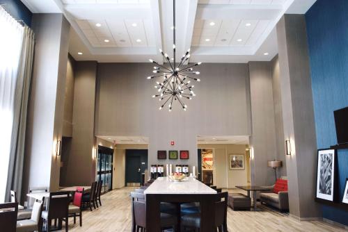 Hampton Inn & Suites Des Moines/Urbandale Ia